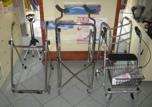 "sanitaria fogliardi ancona plantari analisi posturale noleggio articoli sanitari"